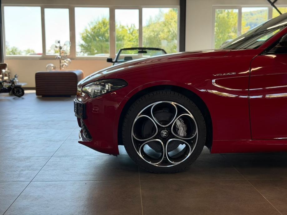 Alfa Romeo Giulia 2,2 Veloce * RJEŠAVAMO LEASING *, fotografija 6
