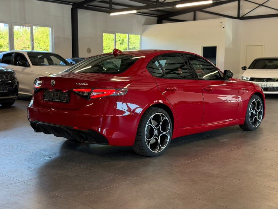 Alfa Romeo Giulia 2,2 Veloce * RJEŠAVAMO LEASING *, fotografija 4