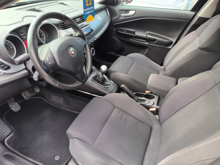 Alfa Romeo Giulietta 1,4 D. N. A. TURISMO, SERVISNA, JAMSTVO, REG 1 G, fotografija 11