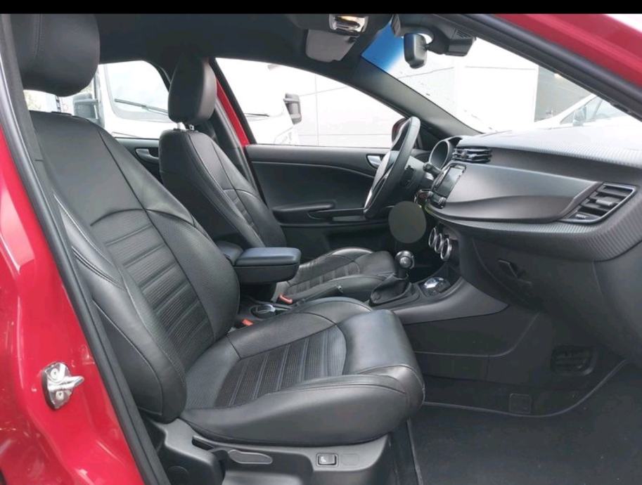Alfa Romeo Giulietta 1,4 TB 170 SUPER TCT***JAMSTVO***TOP STANJE***, fotografija 9