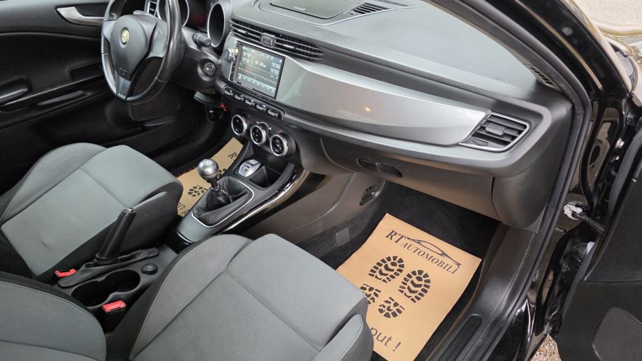 Alfa Romeo Giulietta 1,4TB 16V TURISMO,138 tkm, klima, tempo, ODLIČNA, fotografija 15