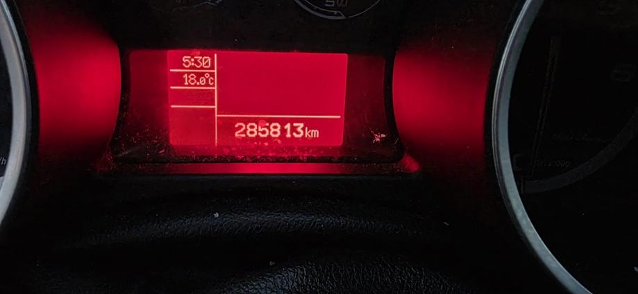 Alfa Romeo Giulietta 1,6 Jtd . Reg 06/27 Povoljno, fotografija 19