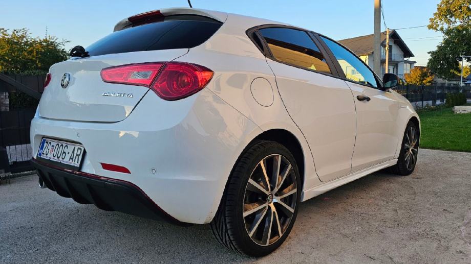 Alfa Romeo Giulietta 1.6 JTDm TCT Super Sportiva, fotografija 6