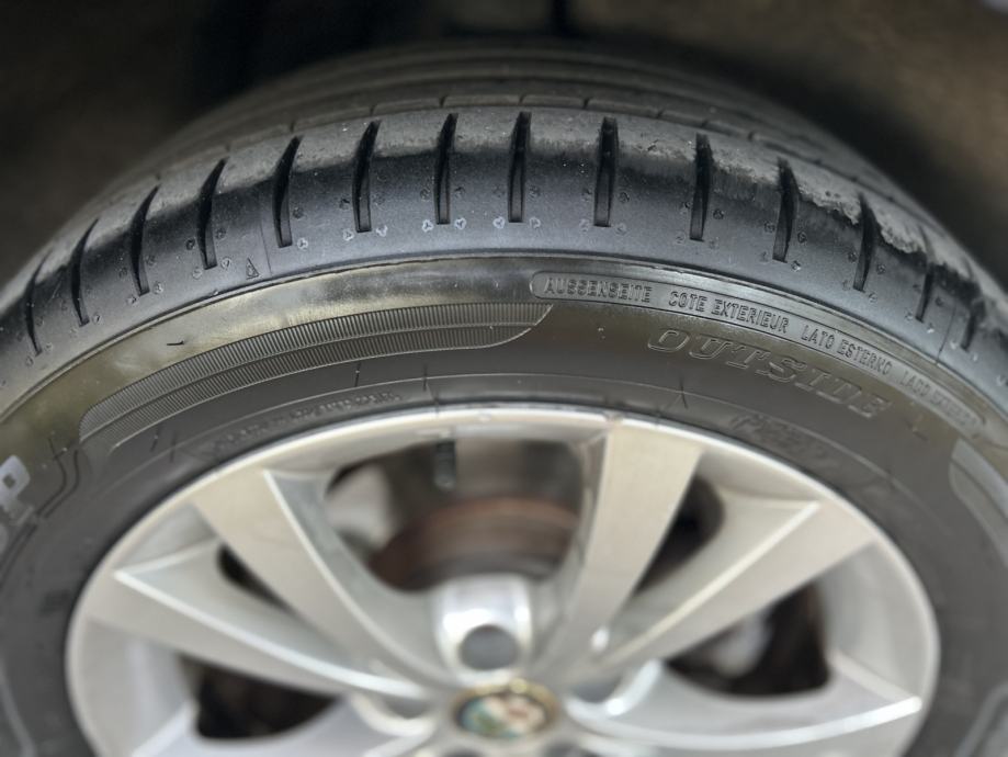 Alfa Romeo Giulietta 1,6 JTDm DISEL, fotografija 8