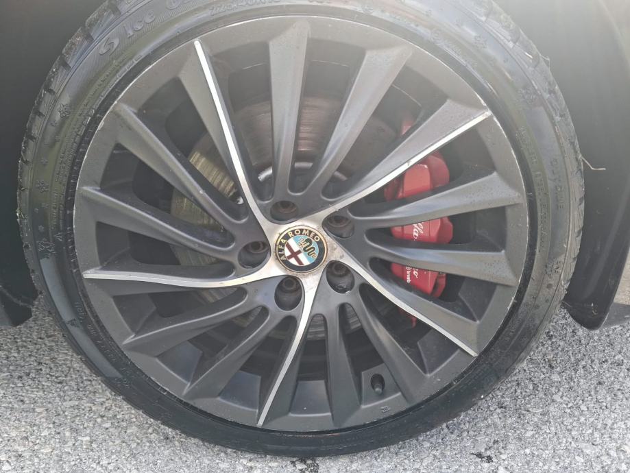 Alfa Romeo Giulietta 2,0 JTDM QV LINE, fotografija 7