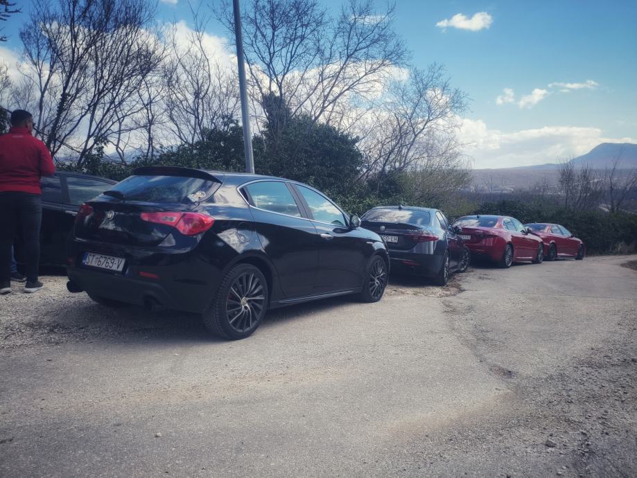 Alfa Romeo Giulietta 2,0, fotografija 6