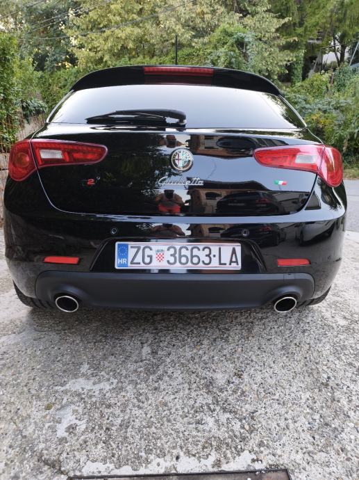 Alfa Romeo Giulietta 2,0, fotografija 5