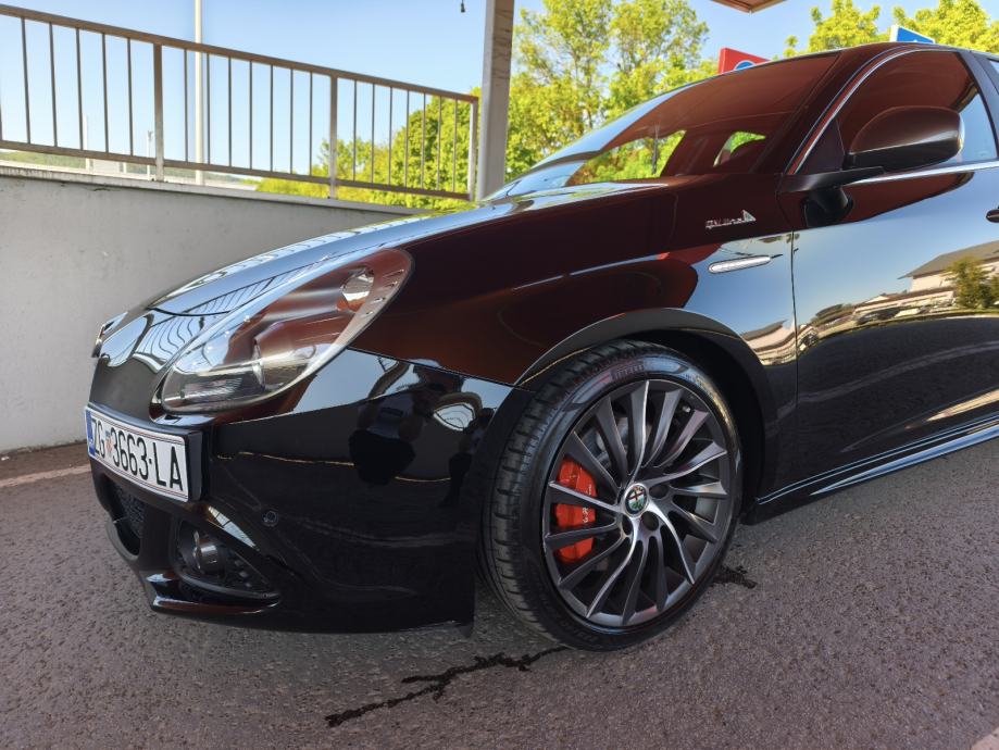 Alfa Romeo Giulietta 2,0, fotografija 17