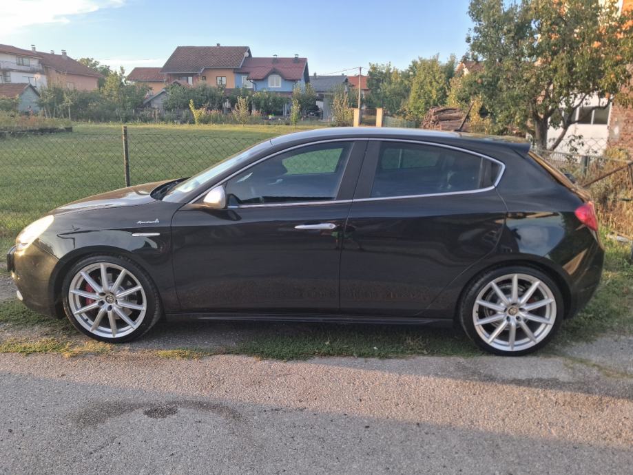 Alfa Romeo Giulietta 2,0 Sportiva QV! ATRAKTIVAN!, fotografija 2