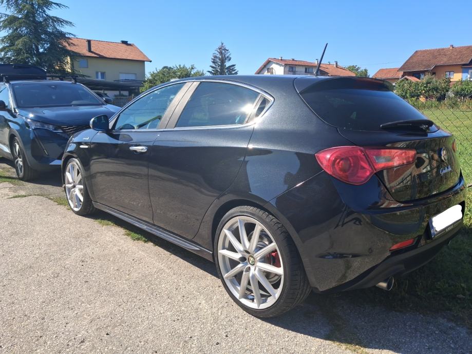 Alfa Romeo Giulietta 2,0 Sportiva QV! ATRAKTIVAN!, fotografija 3