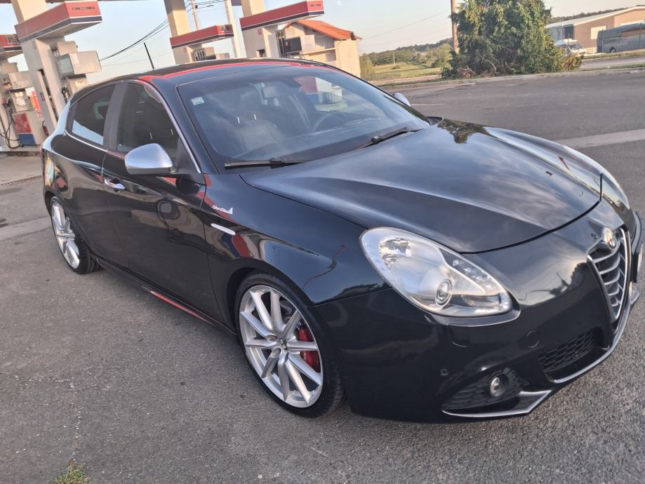Alfa Romeo Giulietta 2,0 Sportiva QV! ATRAKTIVAN!, fotografija 10