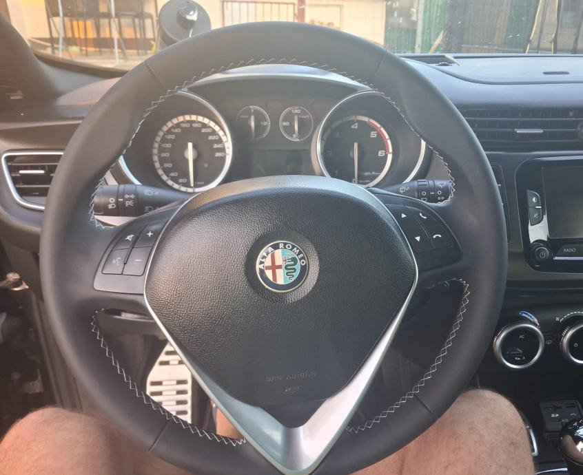Alfa Romeo Giulietta 2,0 Sportiva QV! ATRAKTIVAN!, fotografija 13