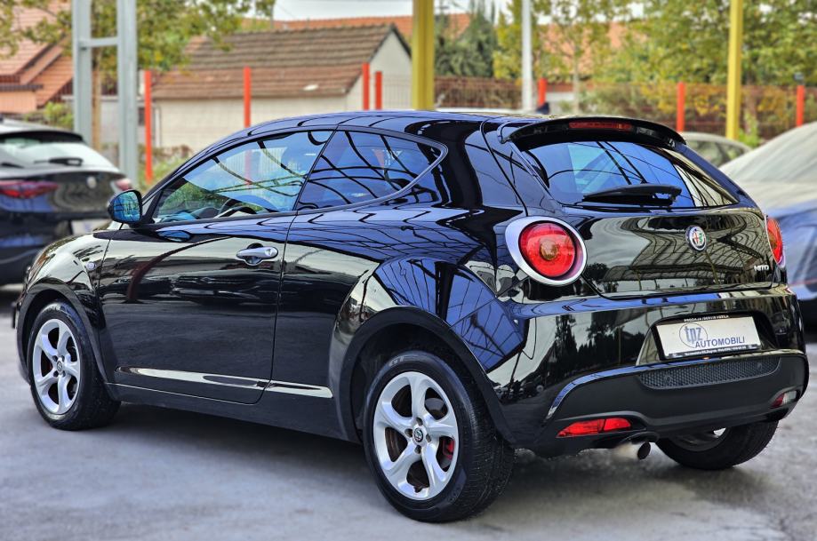 ALFA*ROMEO*MITO*2016.g*1.3 JTDM-95KS*DNA*PROGRESSION*alu"17**5990e**, fotografija 9