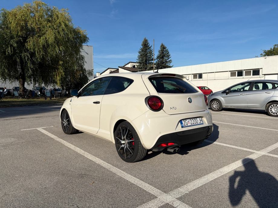 Alfa Romeo MiTo Quadrifoglio, fotografija 4