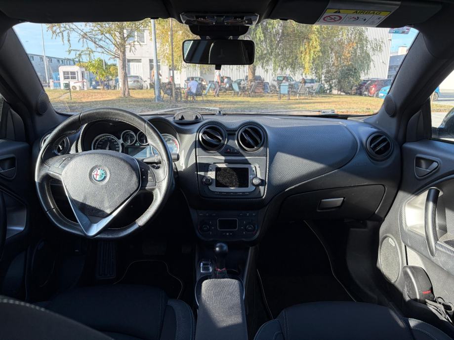 Alfa Romeo MiTo Quadrifoglio, fotografija 9