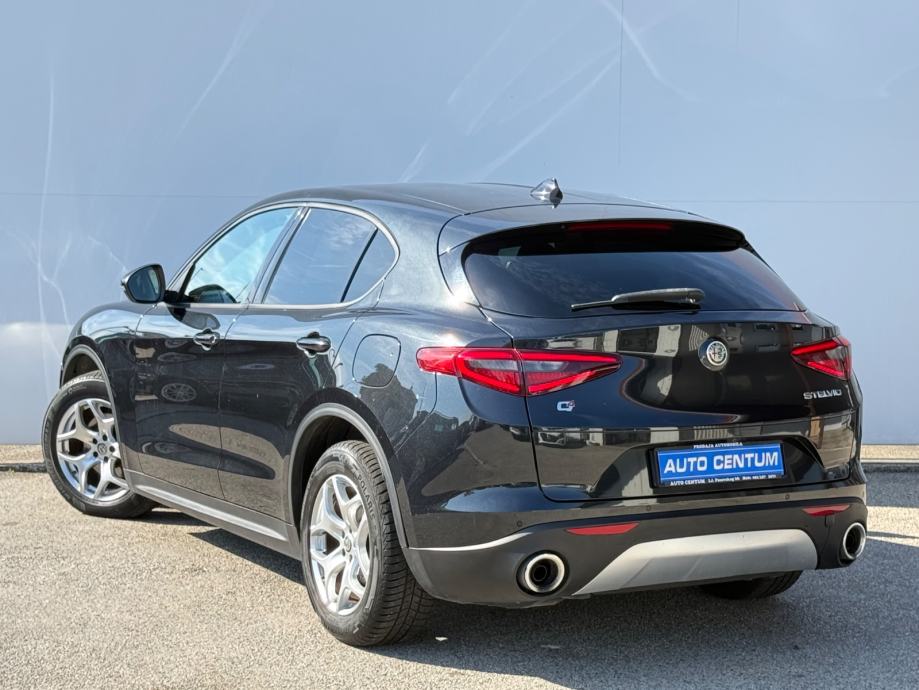 ALFA ROMEO STELVIO 2.2 BUSINESS AT8 Q4 | 24 MJ JAMSTVA | U PDV-U, fotografija 4
