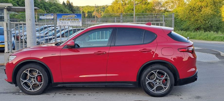 Alfa Romeo Stelvio 2,2 D Automatic Sprint, fotografija 3