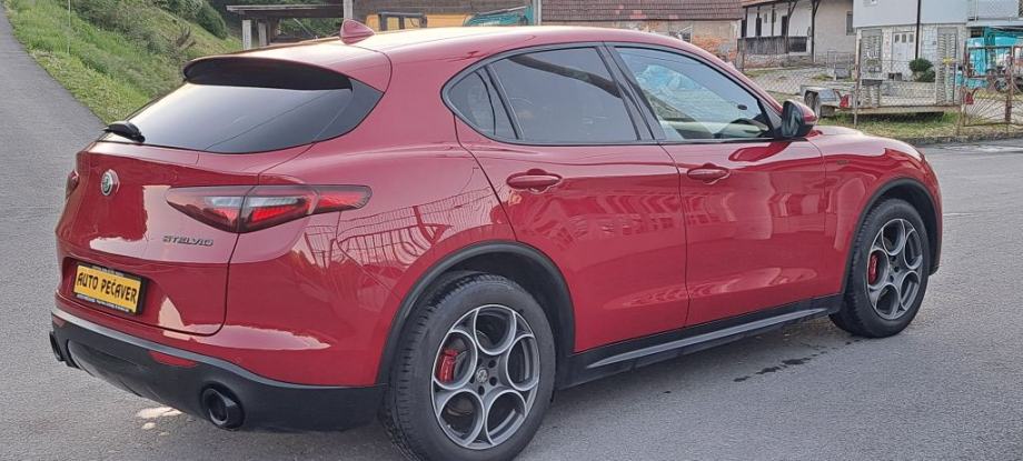 Alfa Romeo Stelvio 2,2 D Automatic Sprint, fotografija 9
