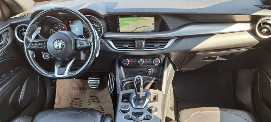 Alfa Romeo Stelvio 2,2 D Automatic Sprint, fotografija 17