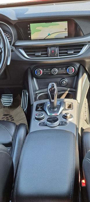 Alfa Romeo Stelvio 2,2 D Automatic Sprint, fotografija 18