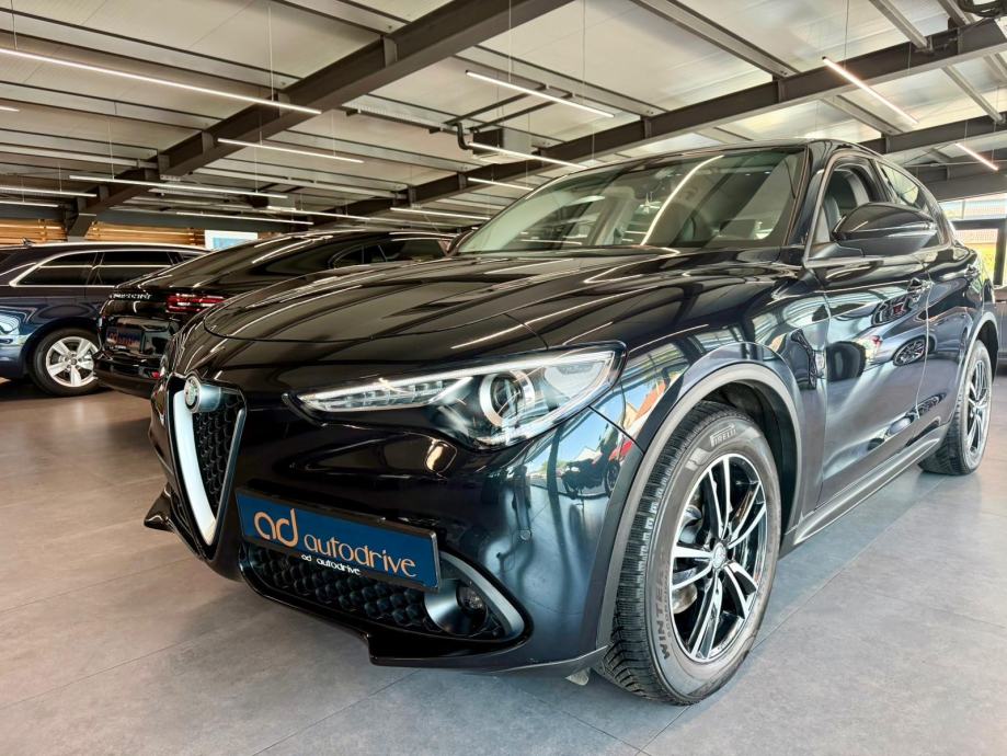 Alfa Romeo Stelvio 2,2 JTDM NAVIGACIJA • KAMERA • SERVISNA • ALU18", fotografija 2