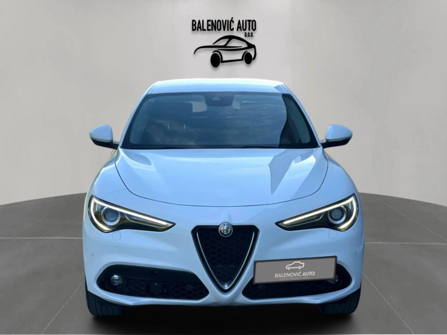 Alfa Romeo Stelvio 2.2 D Q4 210 KS SPORT *SERVISNA* 4x4*AUTOMATIK*KOŽA, fotografija 6