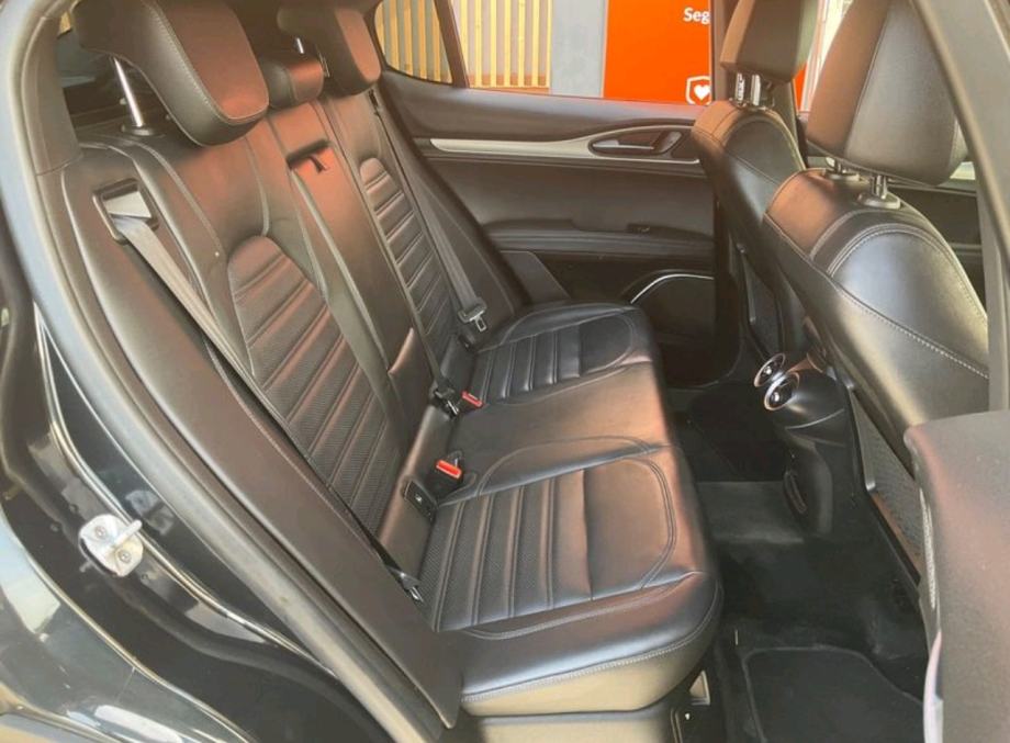 Alfa Romeo Stelvio 2,2 jtd Q4 210, fotografija 15