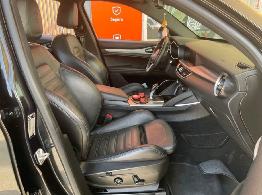 Alfa Romeo Stelvio 2,2 jtd Q4 210, fotografija 16