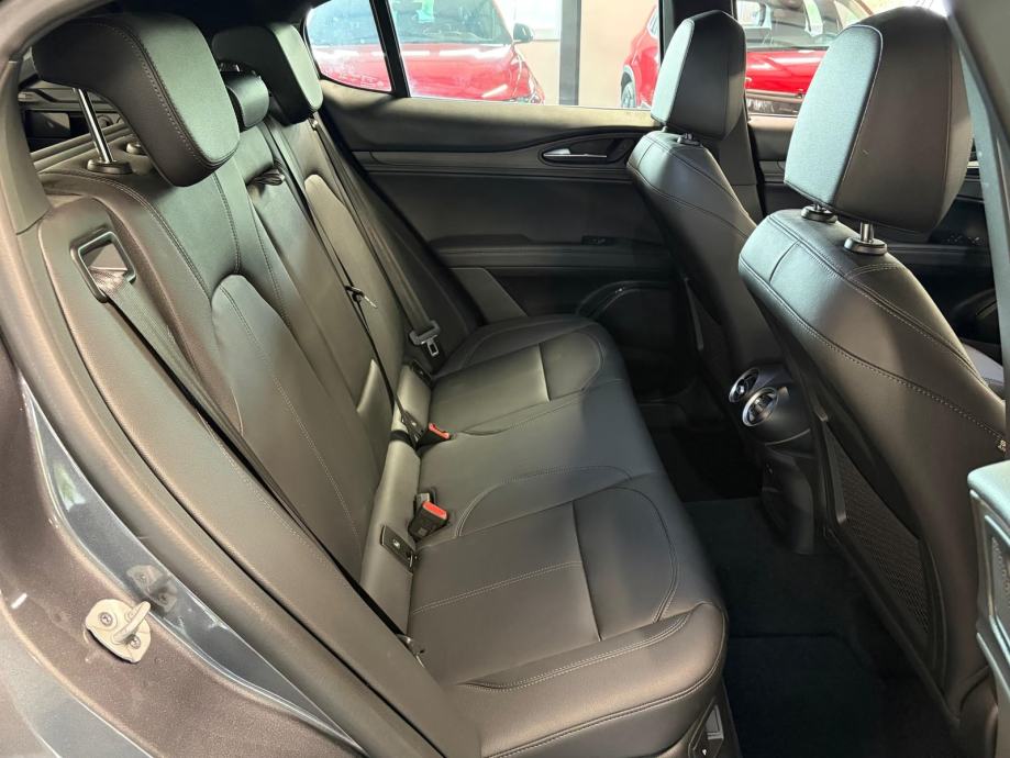 Alfa Romeo Stelvio 2,2 * RJEŠAVAMO LEASING *, fotografija 7
