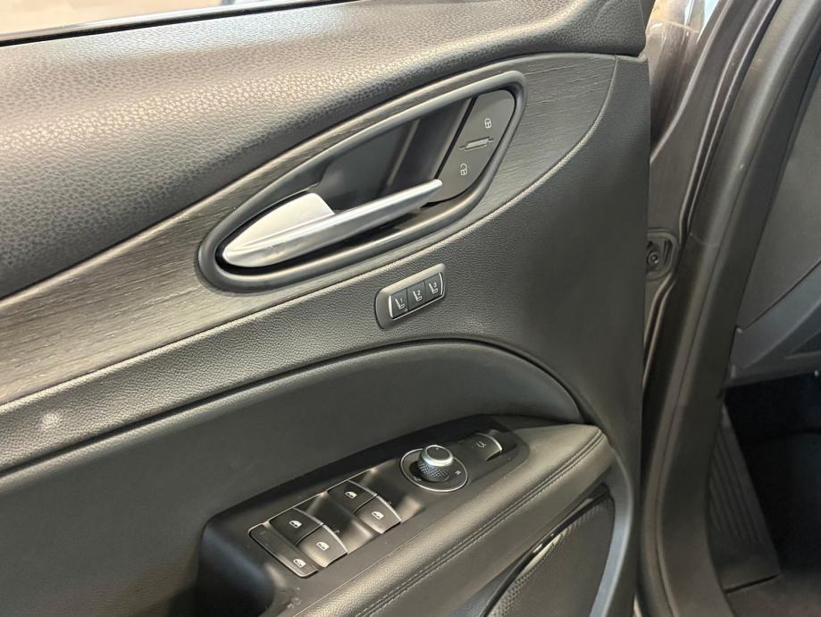 Alfa Romeo Stelvio 2,2 * RJEŠAVAMO LEASING *, fotografija 9