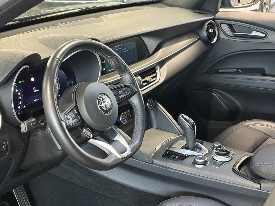 Alfa Romeo Stelvio 2,2 * RJEŠAVAMO LEASING *, fotografija 15