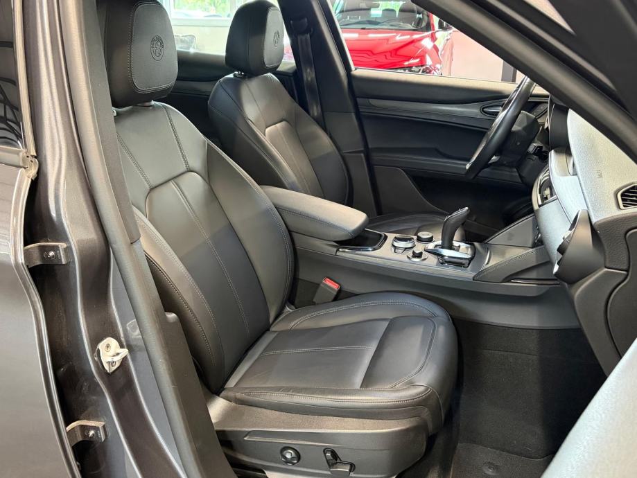 Alfa Romeo Stelvio 2,2 * RJEŠAVAMO LEASING *, fotografija 10
