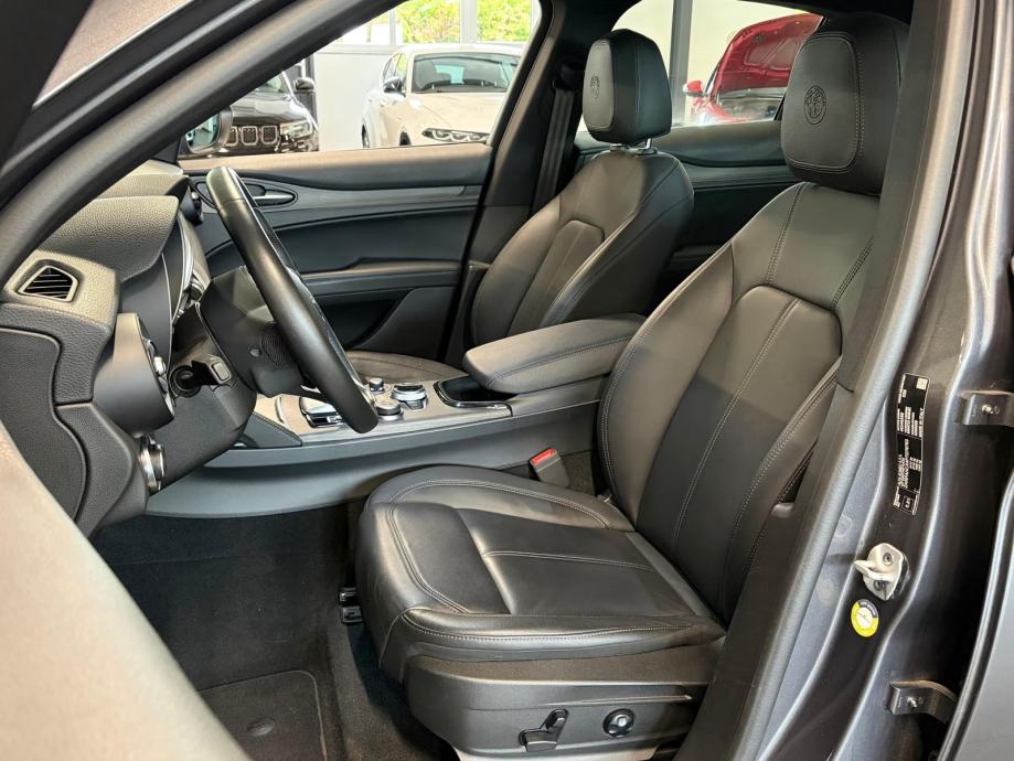 Alfa Romeo Stelvio 2,2 * RJEŠAVAMO LEASING *, fotografija 8