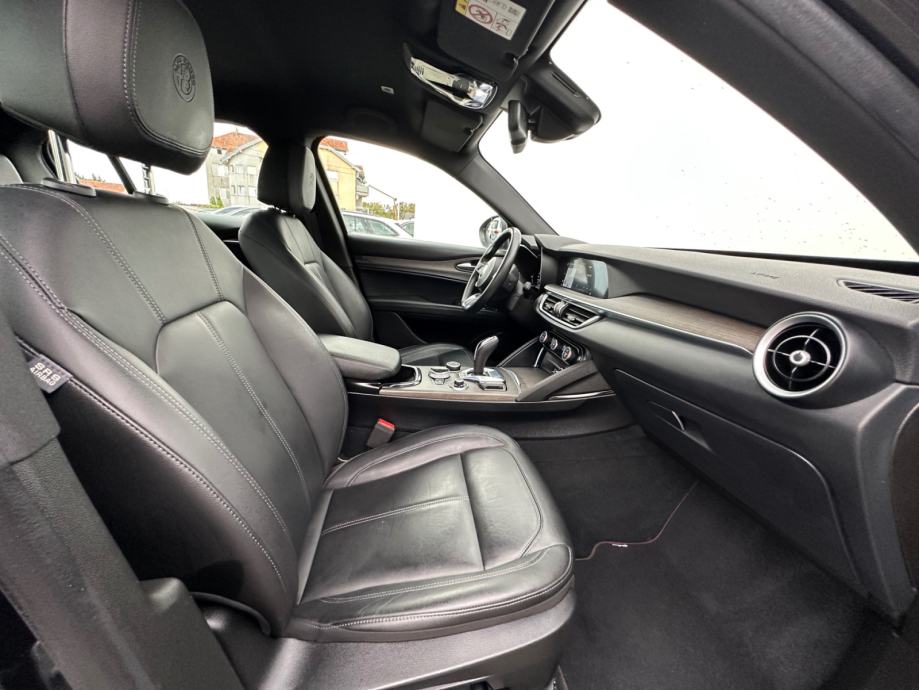Alfa Romeo Stelvio 2.2 TD AT8 Q4 | 24MJ JAMSTVA | U PDV-U, fotografija 16