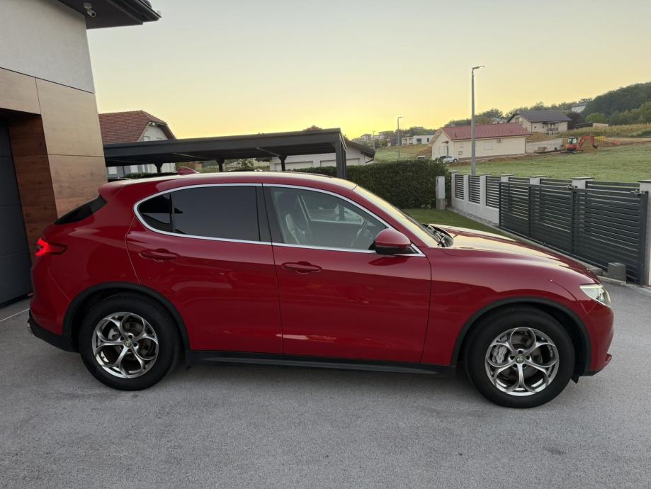 ALFA ROMEO STELVIO ,2019.,RWD,AUTOMATIK,SERVIS,REGISTRIRAN, fotografija 3