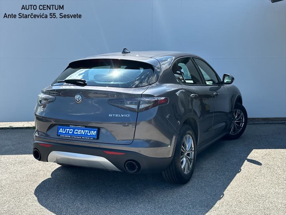 Alfa Romeo Stelvio Q4 2,2 | 24MJ JAMSTVA | PDV, fotografija 3