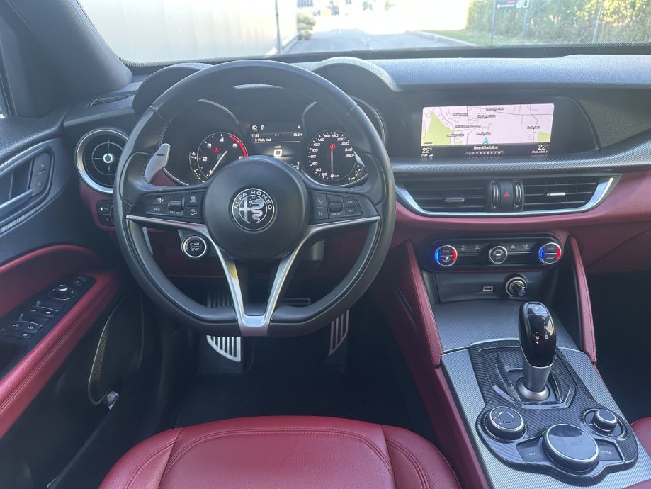ALFA ROMEO STELVIO Q4, 2.2 D, 210 KS VELOCE / AUTOMATIK / KAMERA / TOP, fotografija 13