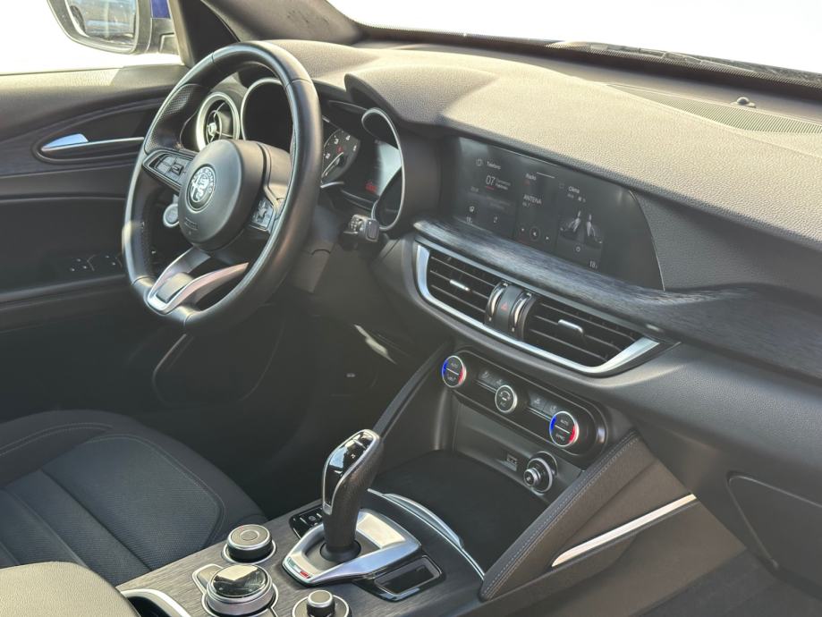 Alfa Romeo Stelvio Q4 2,2 Diesel 190 Super | 24MJ JAMSTVA | U PDV-U, fotografija 10