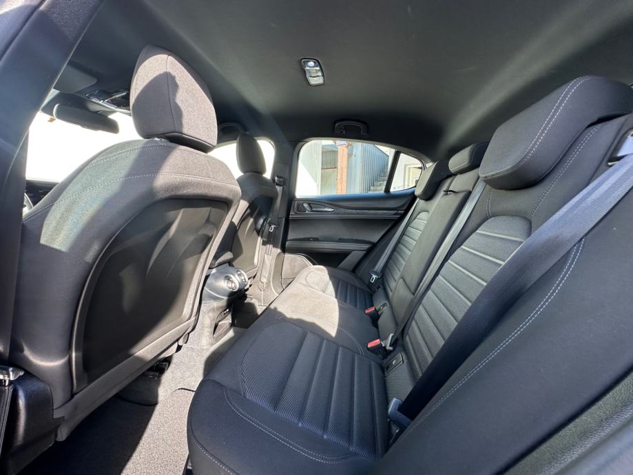 Alfa Romeo Stelvio Q4 2,2 Diesel 190 Super | 24MJ JAMSTVA | U PDV-U, fotografija 14