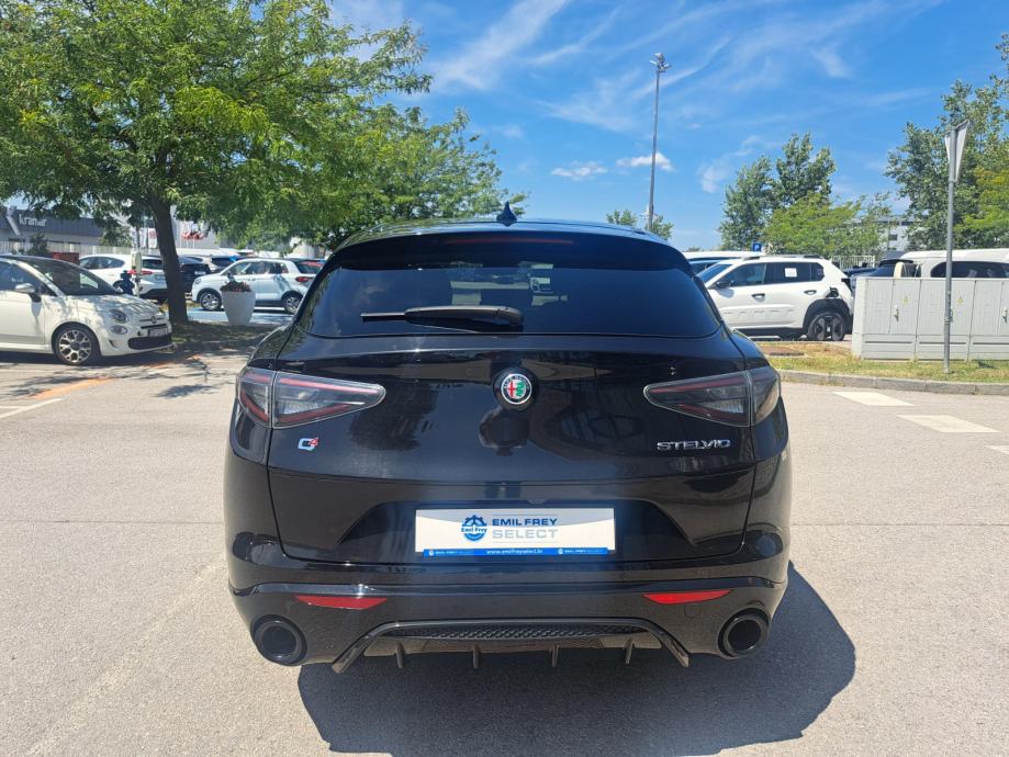 Alfa Romeo Stelvio Veloce 2.2 210 KS Q4, fotografija 4