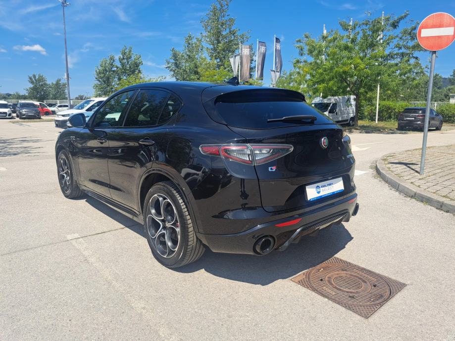 Alfa Romeo Stelvio Veloce 2.2 210 KS Q4, fotografija 3