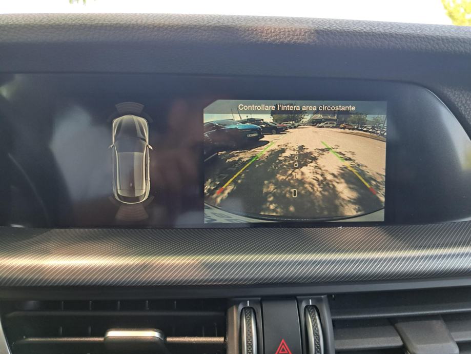 Alfa Romeo Stelvio Veloce 2.2 210 KS Q4, fotografija 14