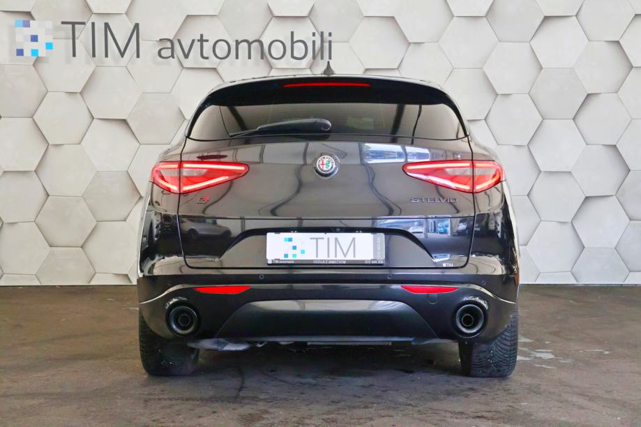 Alfa Romeo Stelvio Veloce 2.2 Multijet Q4 AT8 210KS RADARtemp MEMORY, fotografija 6