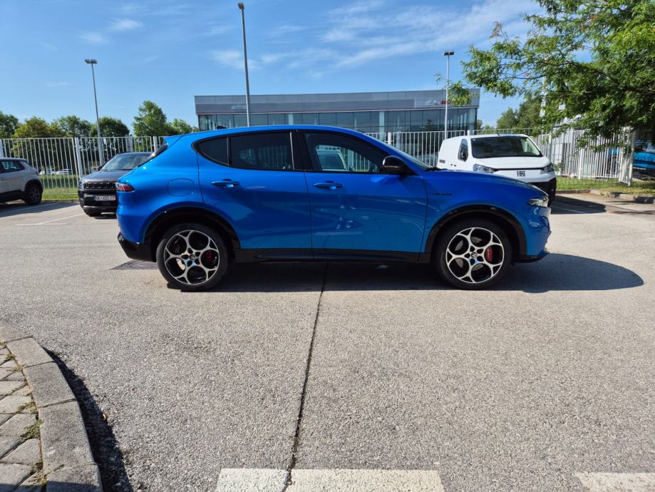 Alfa Romeo Tonale 1,5 160 MHEV Veloce, pogled izvana - slika 4