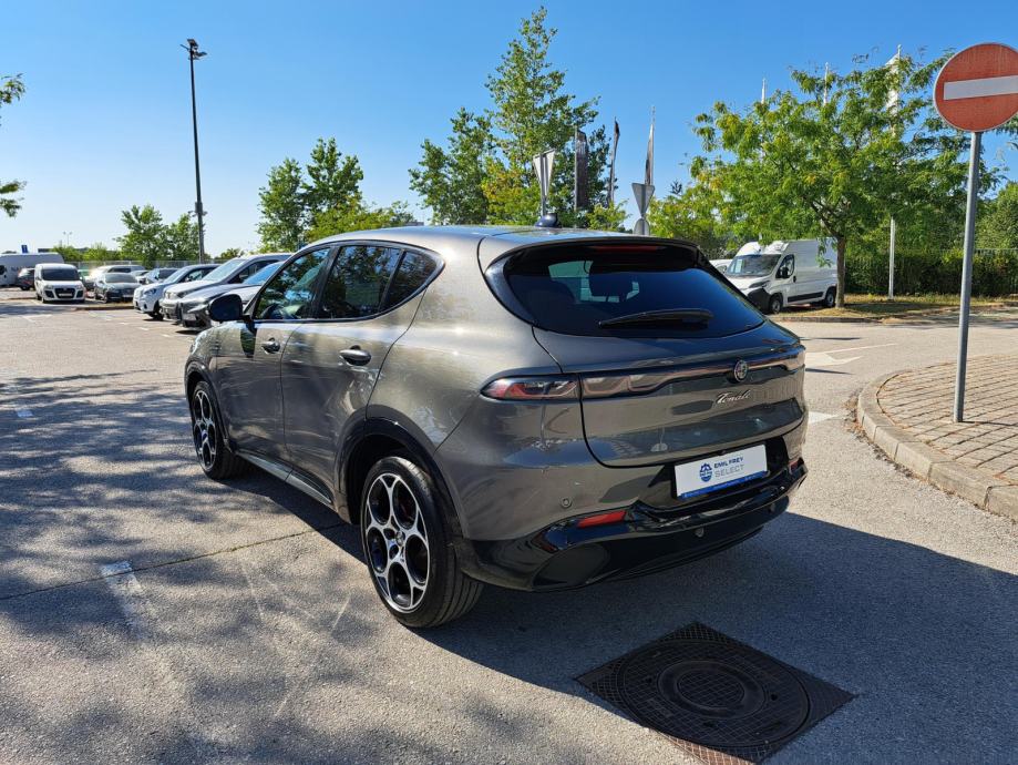 Alfa Romeo Tonale 1,5 160 MHEV Veloce **PONUDA MJESECA 29.999,00 EUR**, fotografija 3