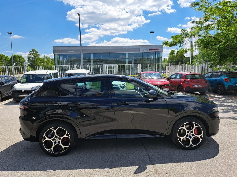Alfa Romeo Tonale 1.5 160 MHEV Veloce, fotografija 7