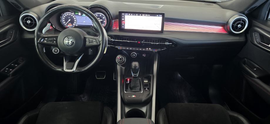 Alfa Romeo Tonale 1,5MHEV SPECIALE, F1 AUT, VIRTUAL, FUL LED, ACC, KAM, fotografija 15