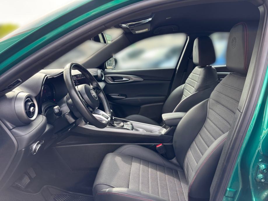 Alfa Romeo Tonale 1.5 HYBRID SPRINT - 3 godine jamstva, fotografija 15