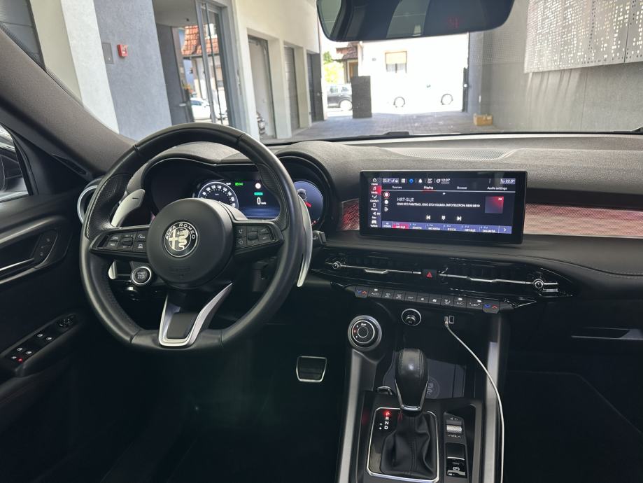 Alfa Romeo Tonale 1.5 MHEV Automatik EDIZIONE SPECIALE, fotografija 11