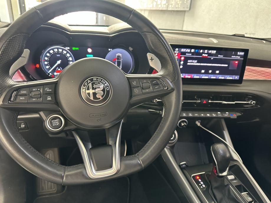 Alfa Romeo Tonale 1.5 MHEV Automatik EDIZIONE SPECIALE, fotografija 12